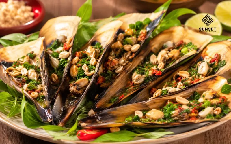 Còi biên mai là phần ngon nhất của con biên mai, có độ dai giòn và vị ngọt tự nhiên